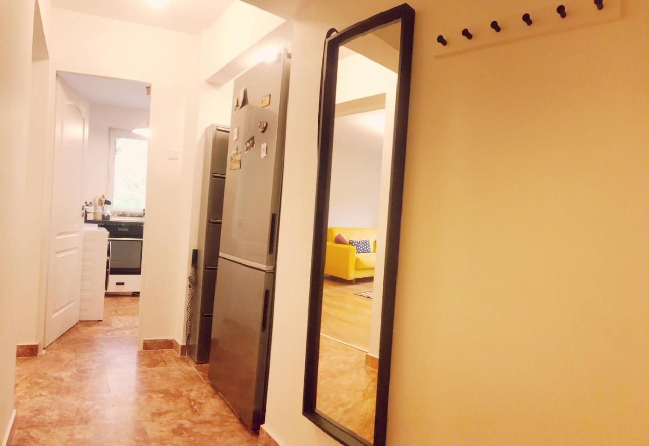 Lola'S Apartament Close To City Center Bucarest Extérieur photo
